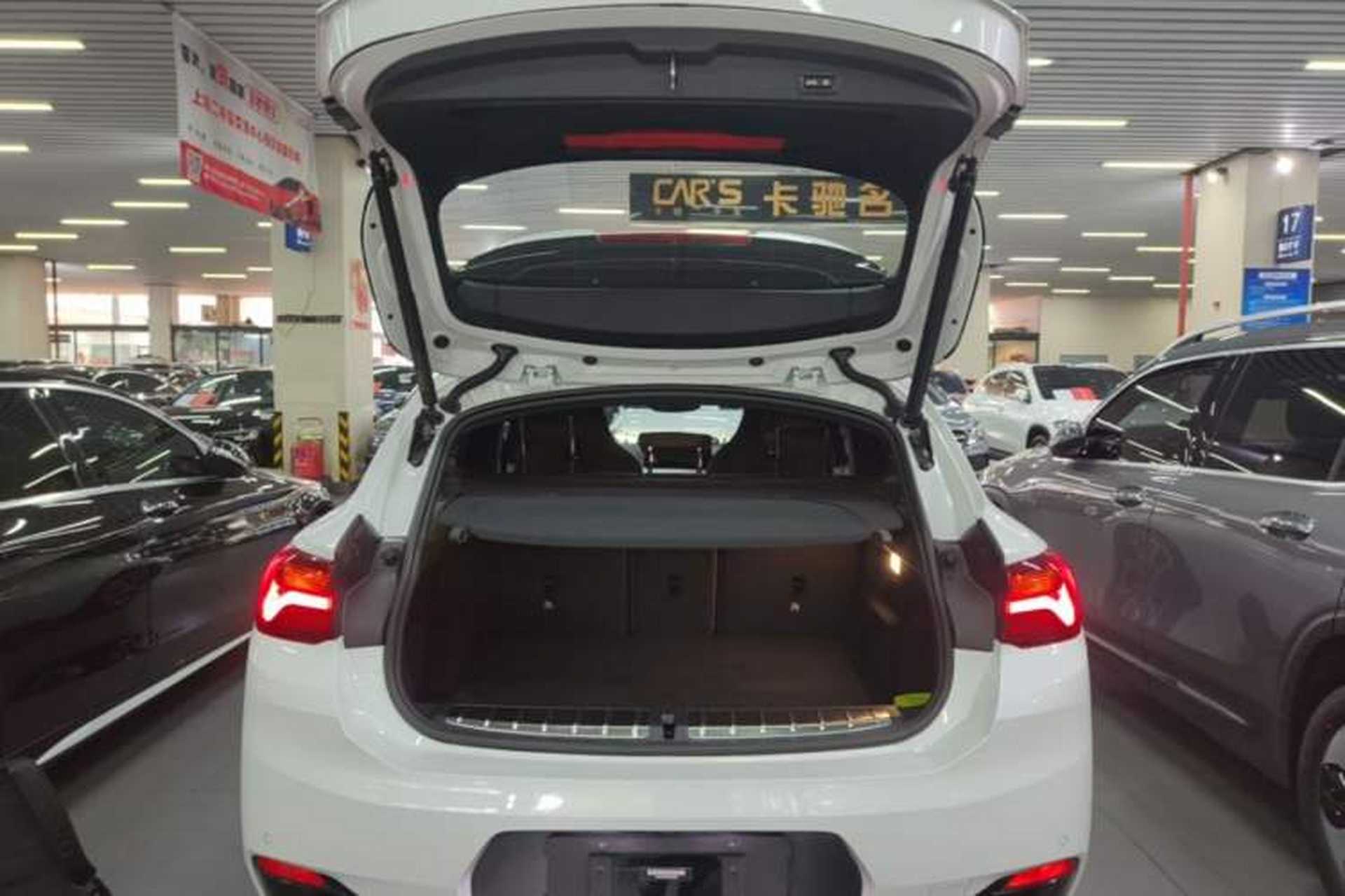 Used BMW X2 2022 xDrive25i Midnight Edition Trunk
