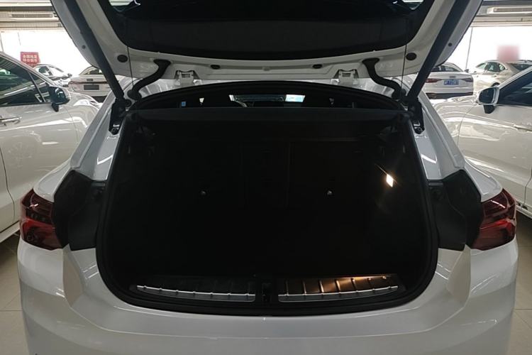 Used BMW X2 2022 xDrive25i Midnight Edition Trunk