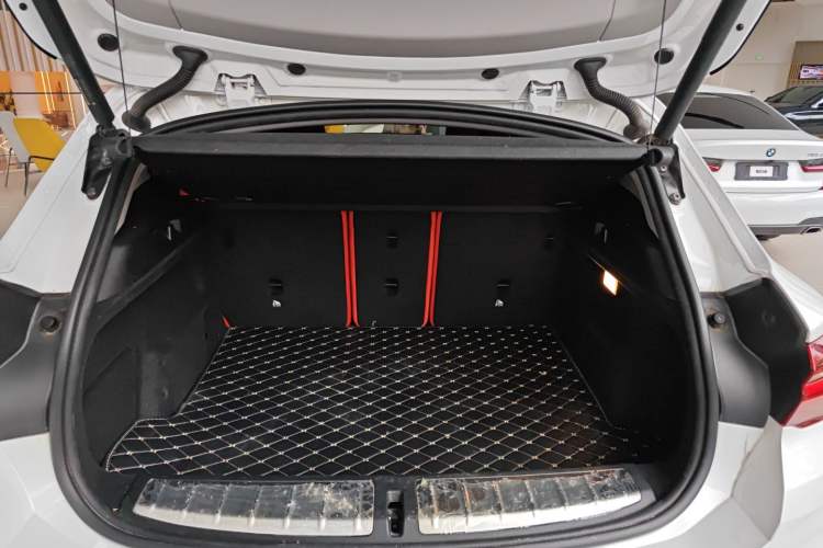 Used BMW X2 2022 sDrive25i M Sport Package Trunk