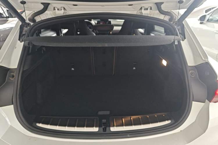 Used BMW X2 2022 xDrive25i Midnight Edition Trunk