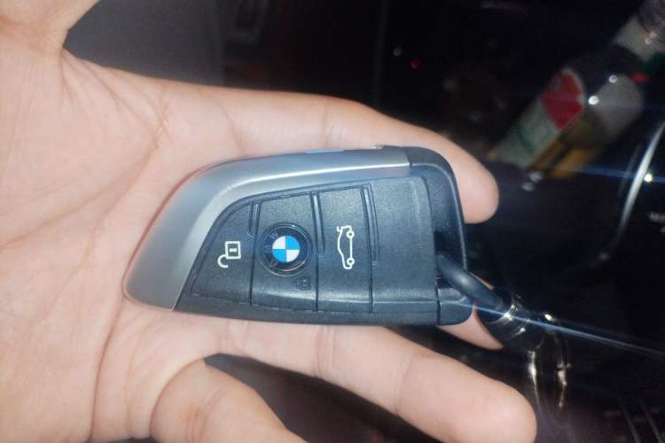 Used BMW X2 2022 sDrive25i M Sport Package Vehicle Key