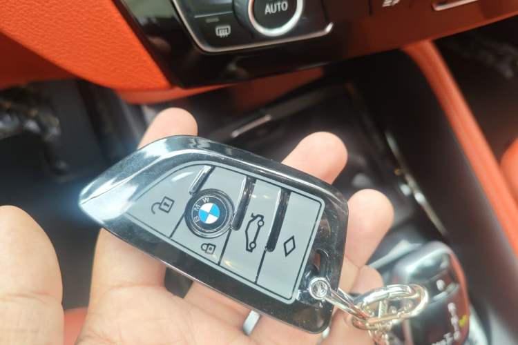 Used BMW X2 2022 sDrive25i M Sport Package Vehicle Key