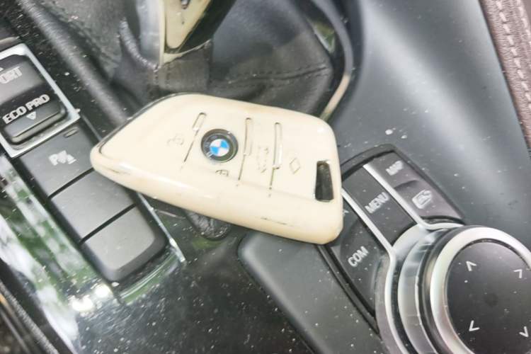 Used BMW X2 2022 sDrive25i M Sport Package Vehicle Key
