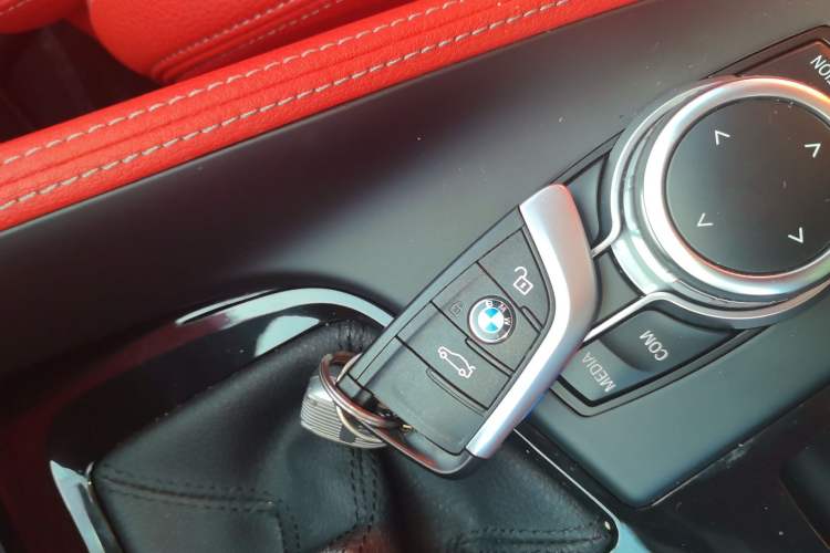 Used BMW X2 2022 sDrive25i M Sport Package Vehicle Key