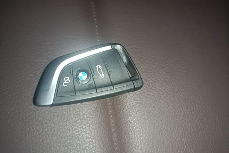 Used BMW X2 2022 sDrive25i M Sport Package Vehicle Key