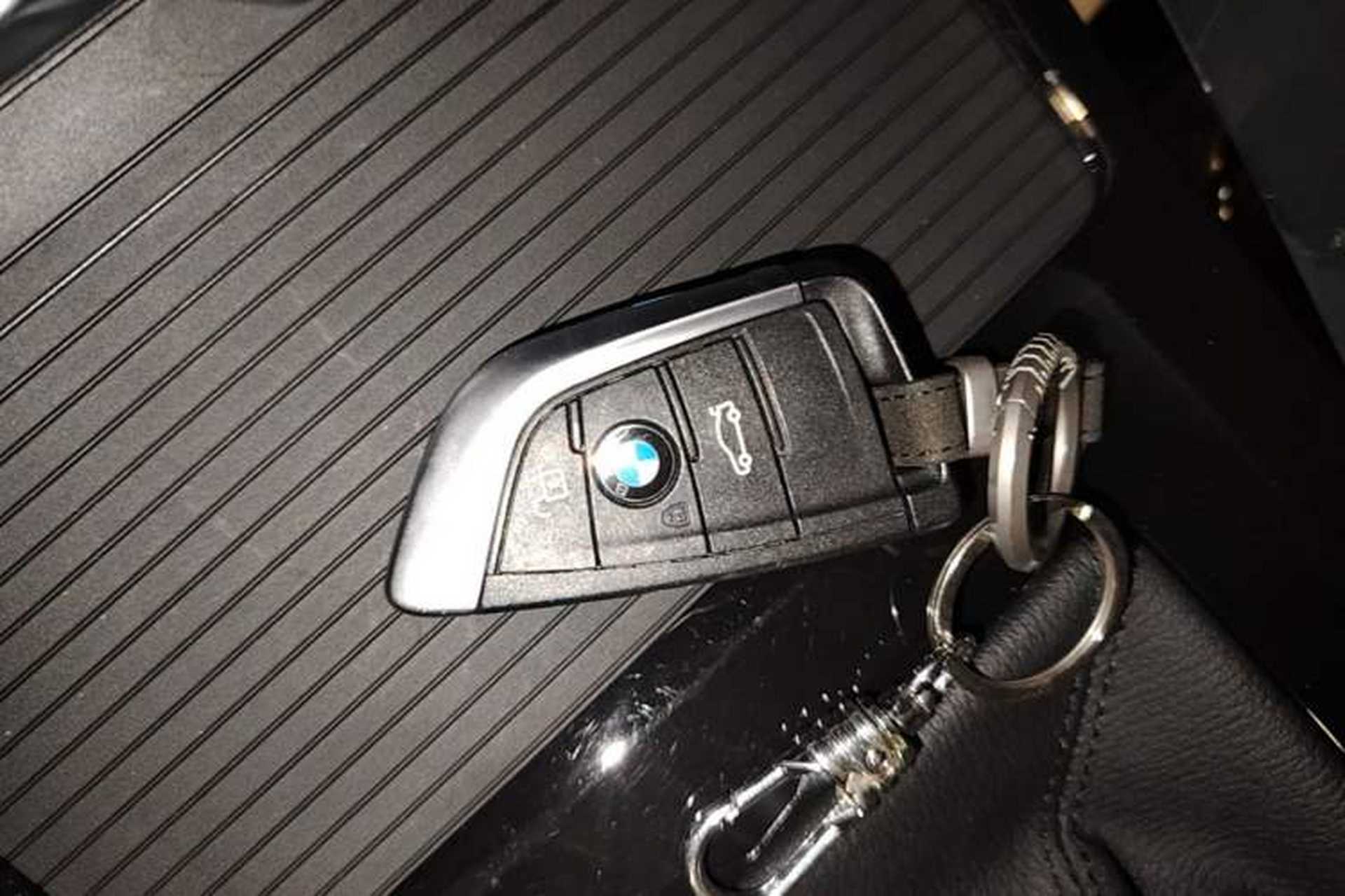 Used BMW X2 2022 sDrive25i M Sport Package Vehicle Key