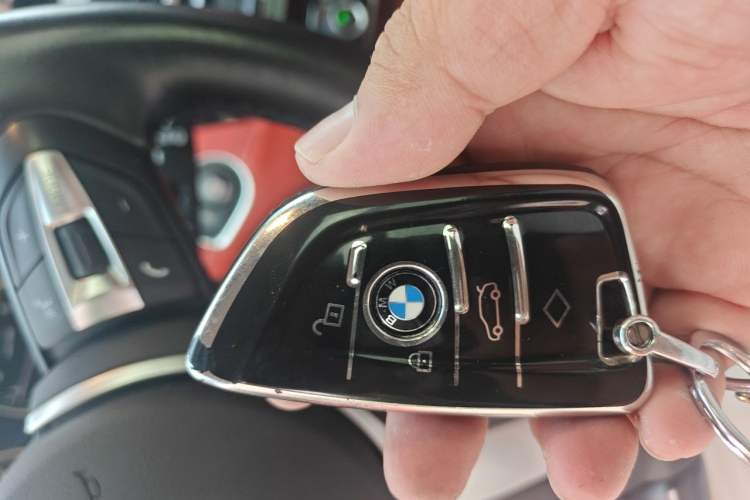 Used BMW X2 2022 sDrive25i M Sport Package Vehicle Key