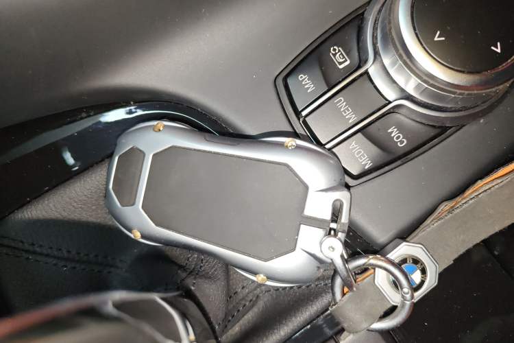 Used BMW X2 2022 sDrive25i M Sport Package Vehicle Key