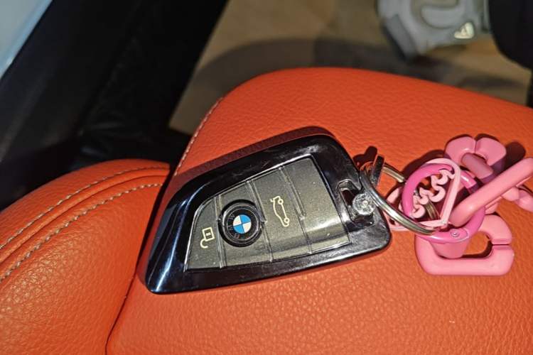 Used BMW X2 2022 sDrive25i M Sport Package Vehicle Key