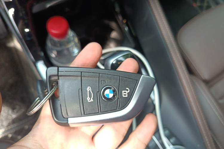 Used BMW X2 2022 sDrive25i M Sport Package Vehicle Key