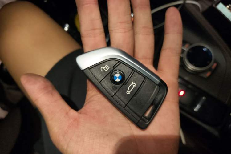 Used BMW X2 2022 sDrive25i M Sport Package Vehicle Key