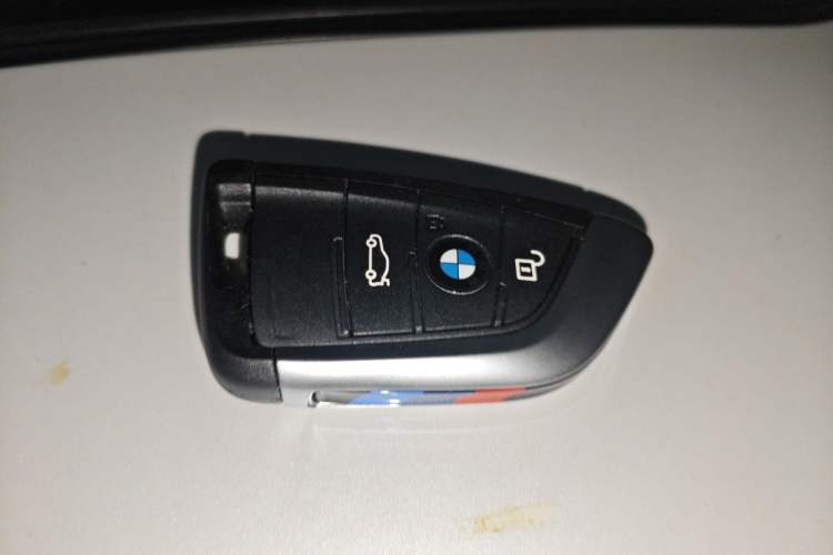 Used BMW X2 2022 sDrive25i M Sport Package Vehicle Key