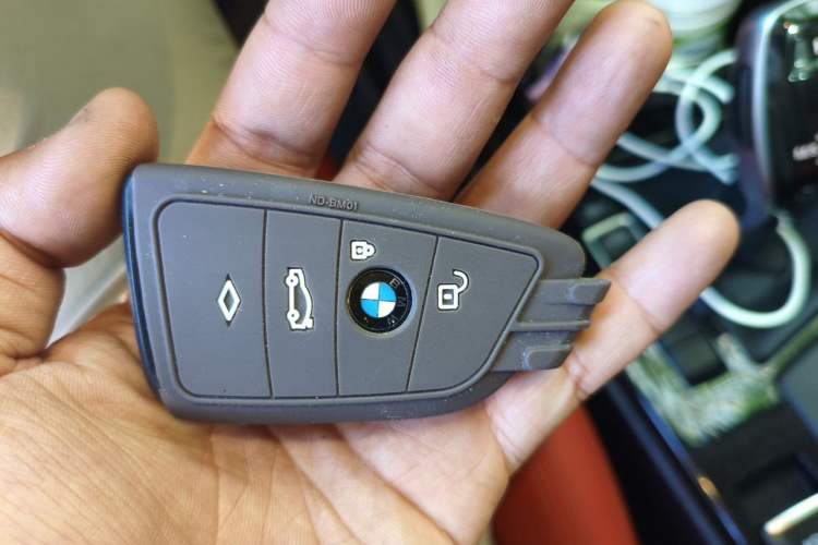 Used BMW X2 2022 sDrive25i M Sport Package Vehicle Key