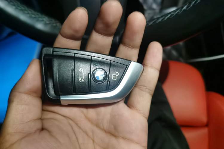 Used BMW X2 2022 sDrive25i M Sport Package Vehicle Key