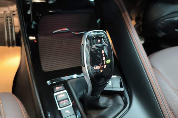 Used BMW X2 2022 xDrive25i Midnight Edition Gear Lever