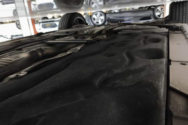 Used BMW X2 2022 xDrive25i Midnight Edition Right Side Sill