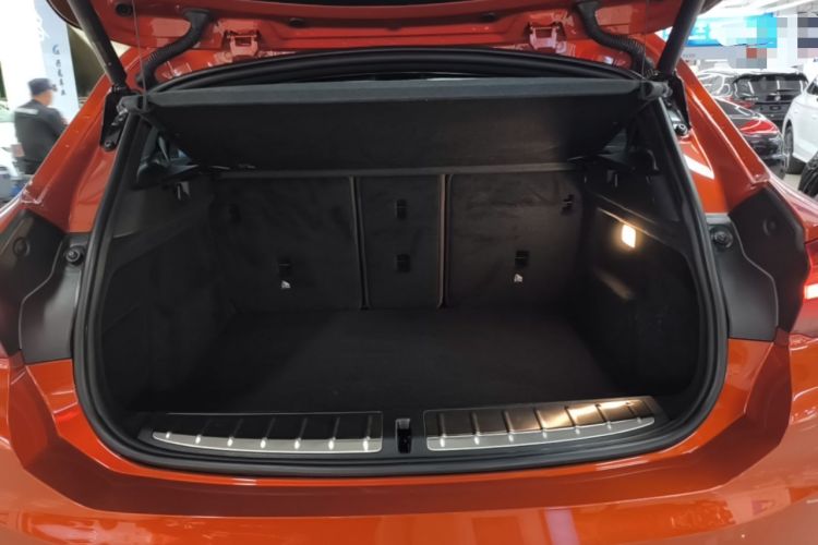 Used BMW X2 2022 xDrive25i Midnight Edition Trunk