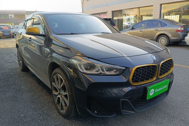 Used BMW X2 2023 xDrive 25i Shining Edition Front Right 45 Deg