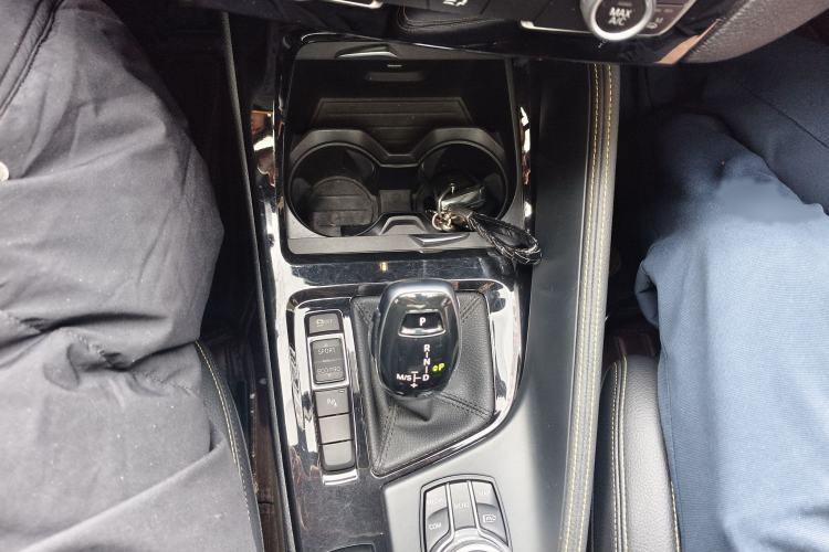 Used BMW X2 2023 sDrive 25i Shining Edition Interior 12
