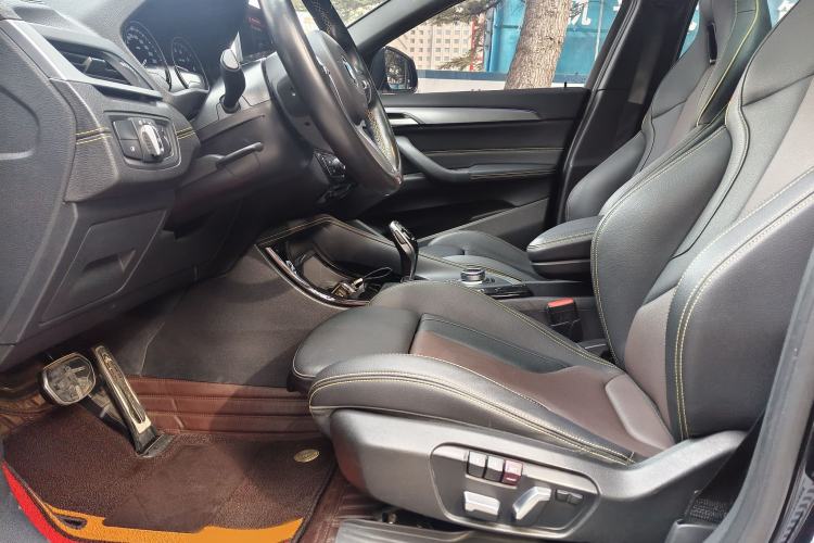 Used BMW X2 2023 sDrive 25i Shining Edition Interior 4