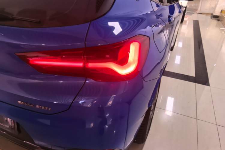 Used BMW X2 2023 sDrive25i M Sport Night Edition Exterior 3