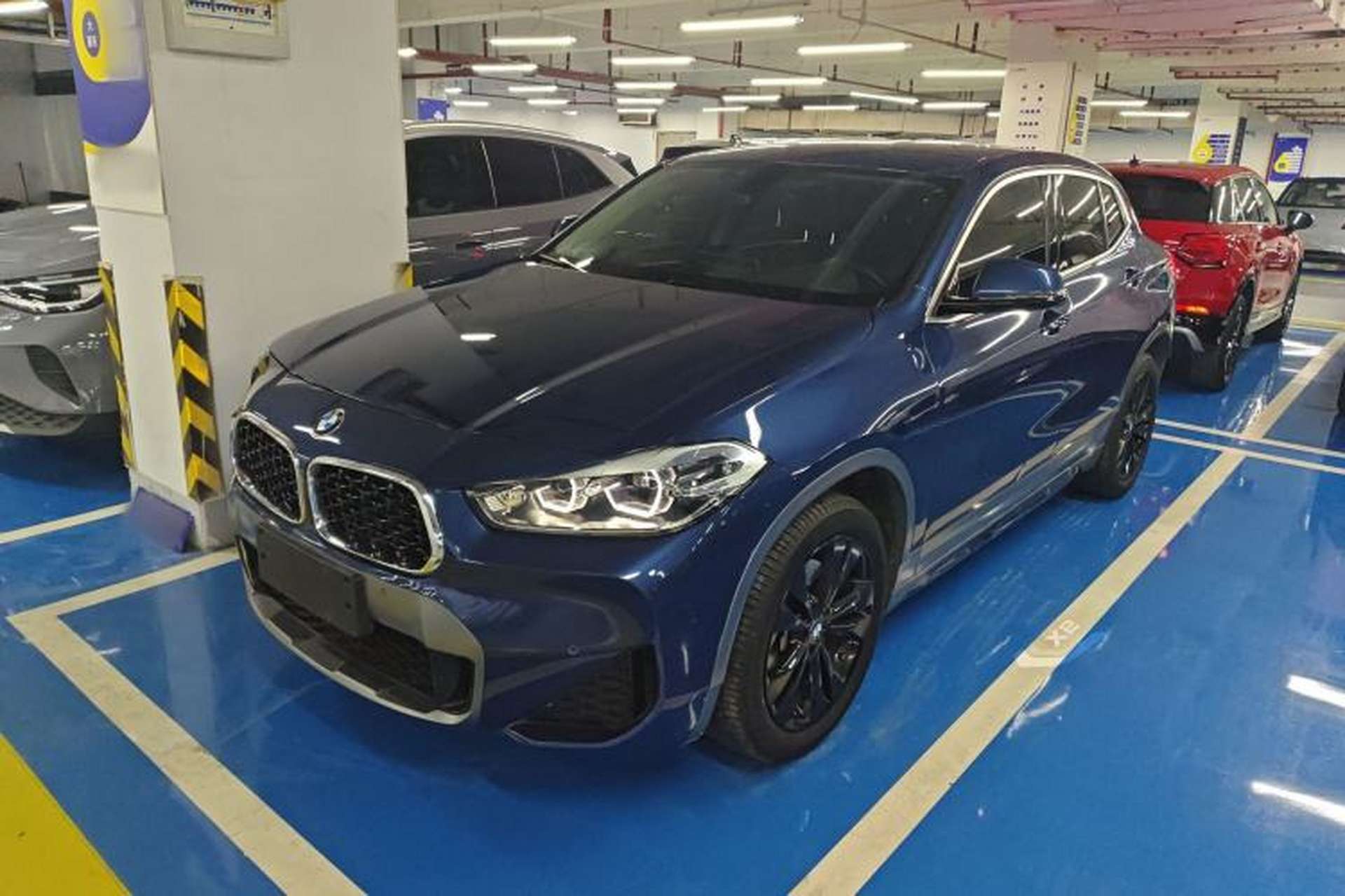 Used BMW X2 2023 sDrive25i M Sport Package Front Left 45 Deg