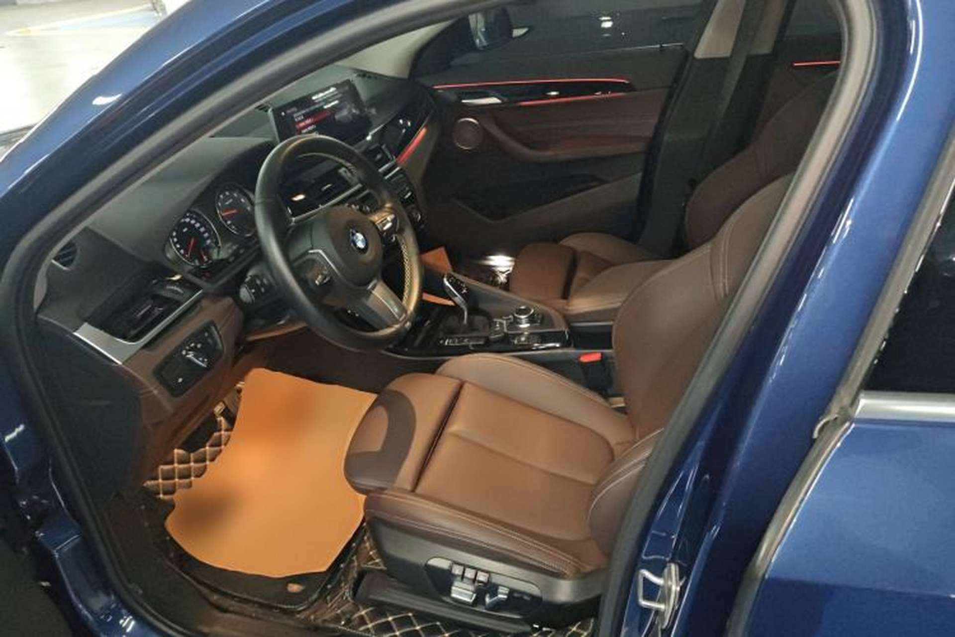 Used BMW X2 2023 sDrive25i M Sport Package Left Front Seat