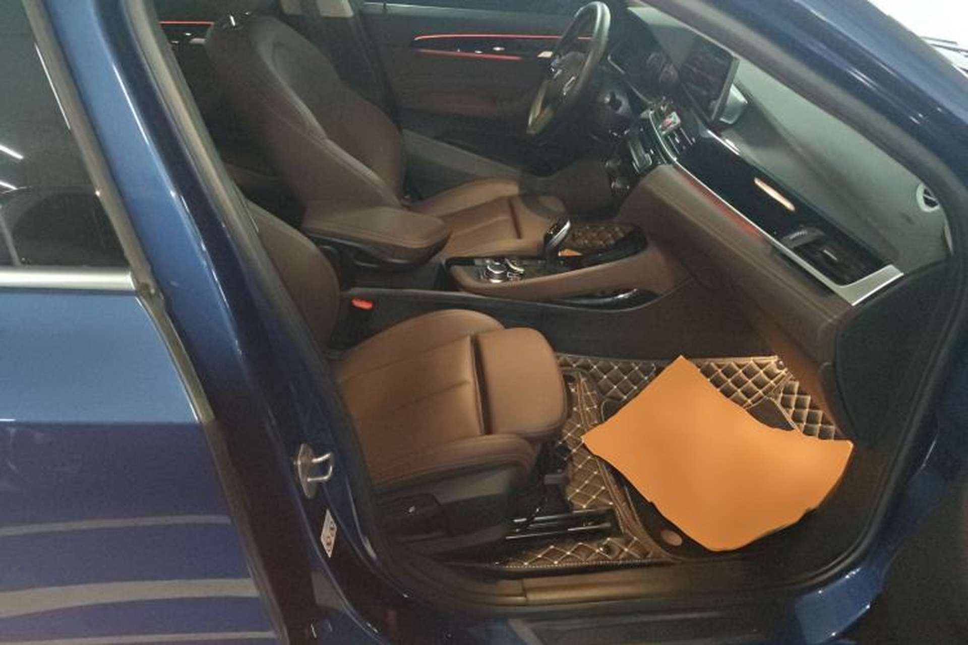 Used BMW X2 2023 sDrive25i M Sport Package Right Front Seat