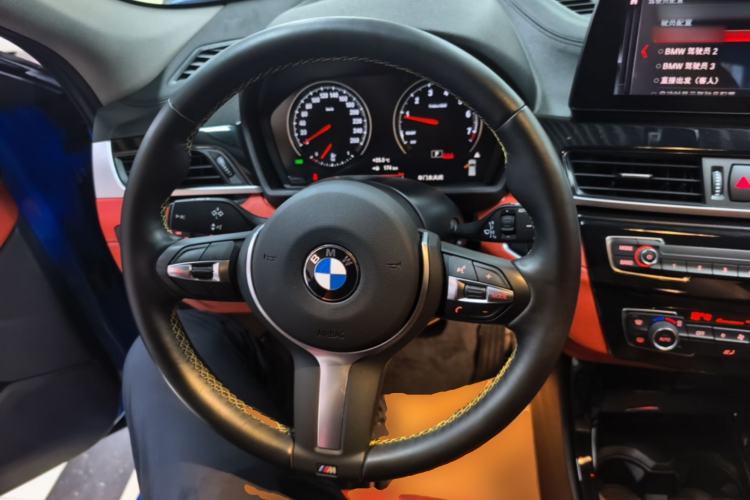 Used BMW X2 2023 sDrive25i M Sport Night Edition Steering Wheel