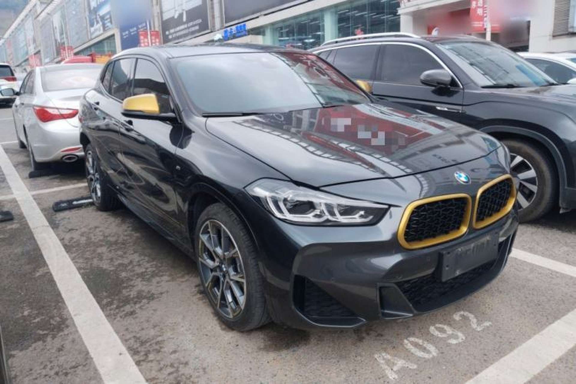 Used BMW X2 2023 xDrive 25i Shining Edition Front Right 45 Deg