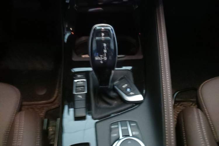 Used BMW X2 2023 sDrive25i M Sport Package Gear Lever