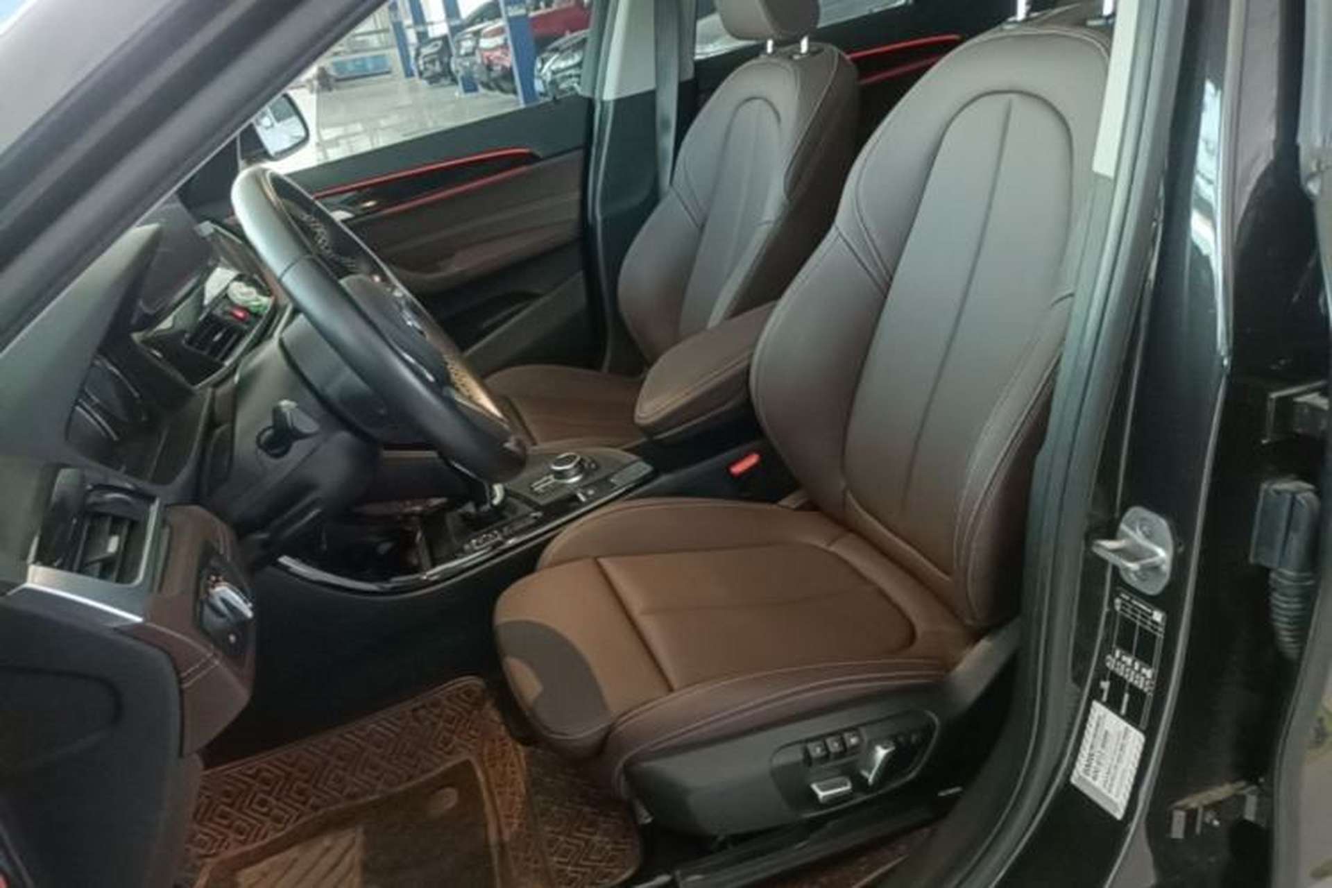 Used BMW X2 2023 sDrive25i M Sport Package Left Front Seat
