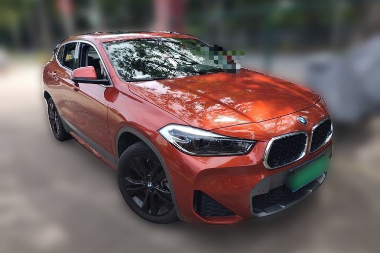 Used BMW X2 2023 sDrive25i M Sport Package Front Right 45 Deg