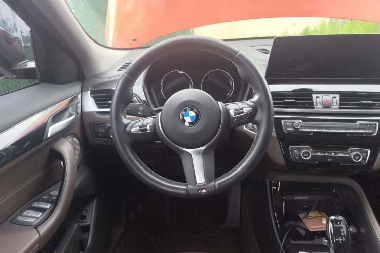 Used BMW X2 2023 sDrive25i M Sport Night Edition Steering Wheel