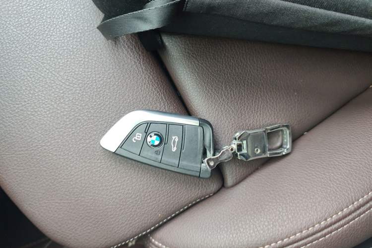 Used BMW X2 2023 sDrive25i M Sport Package Vehicle Key