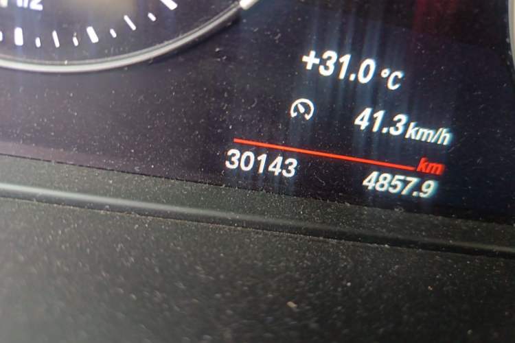 Used BMW X2 2023 sDrive25i M Sport Package Odometer Close Up