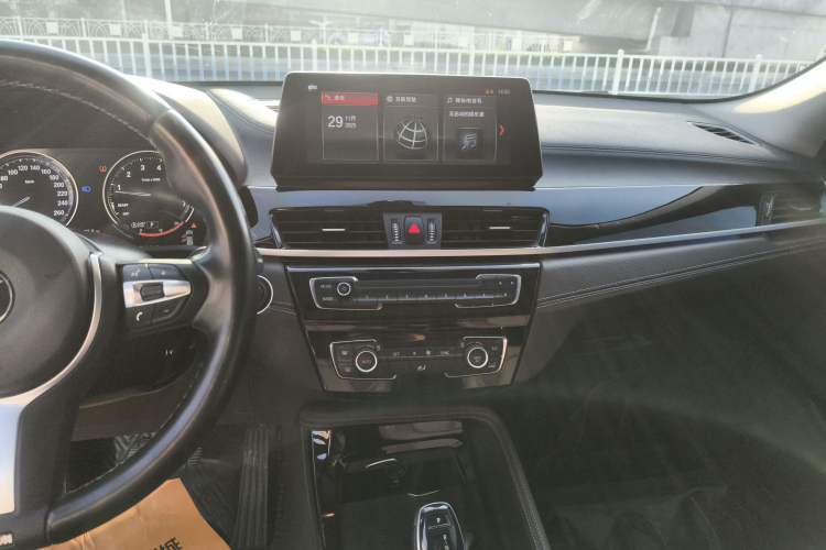 Used BMW X2 2023 sDrive25i M Sport Night Edition Audio And AC Panel