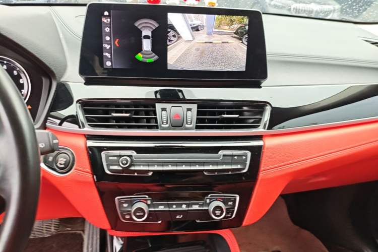 Used BMW X2 2023 sDrive25i M Sport Night Edition Audio And AC Panel