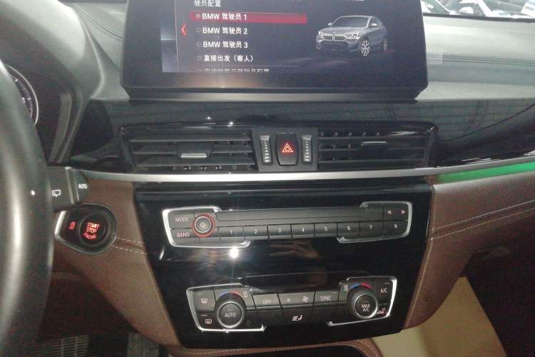 Used BMW X2 2023 sDrive25i M Sport Night Edition Audio And AC Panel