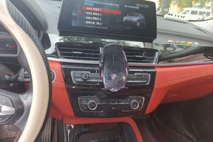 Used BMW X2 2023 sDrive25i M Sport Night Edition Audio And AC Panel