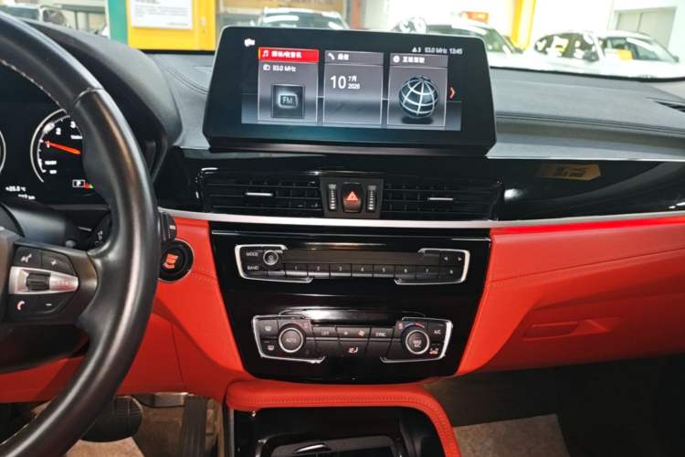 Used BMW X2 2023 sDrive25i M Sport Package Audio And AC Panel