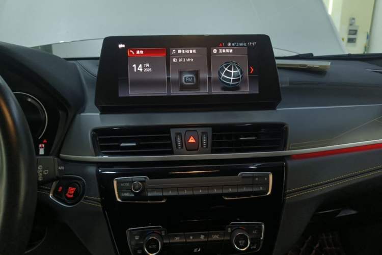 Used BMW X2 2023 sDrive 25i Shining Edition Audio And AC Panel