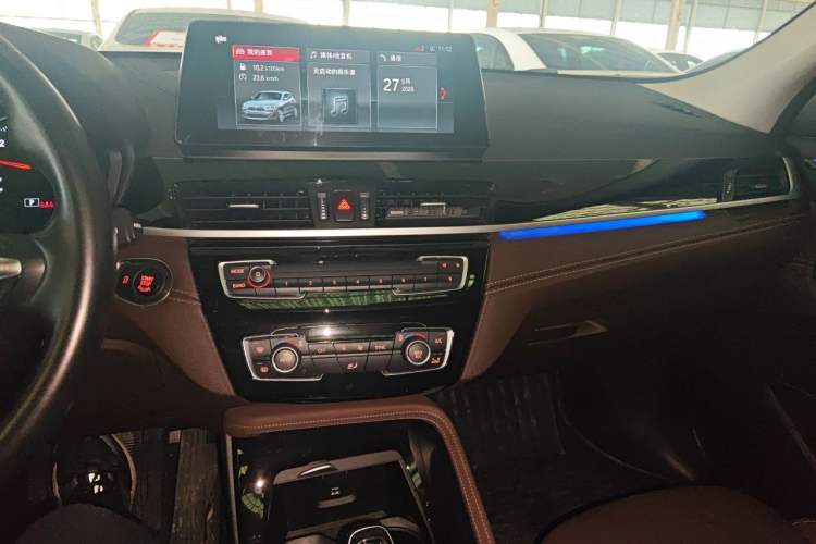 Used BMW X2 2023 sDrive25i M Sport Night Edition Audio And AC Panel