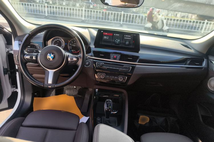 Used BMW X2 2023 sDrive25i M Sport Night Edition Center Console