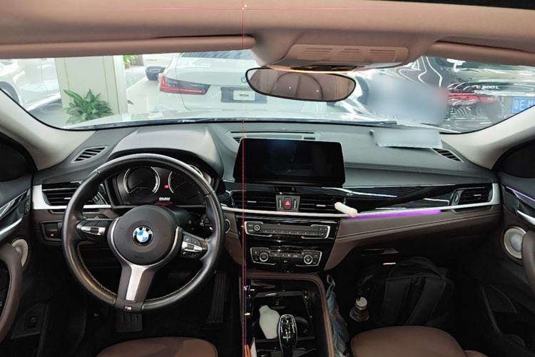 Used BMW X2 2023 sDrive25i M Sport Night Edition Center Console