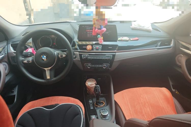 Used BMW X2 2023 sDrive25i M Sport Night Edition Center Console