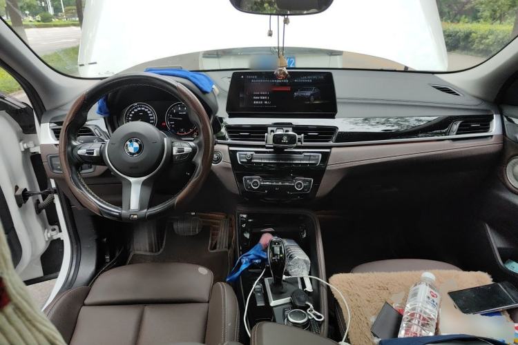 Used BMW X2 2023 sDrive25i M Sport Package Center Console