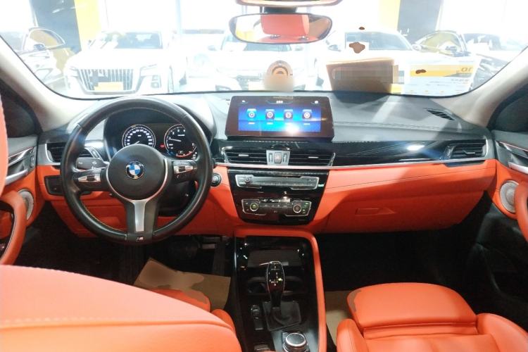 Used BMW X2 2023 sDrive25i M Sport Package Center Console