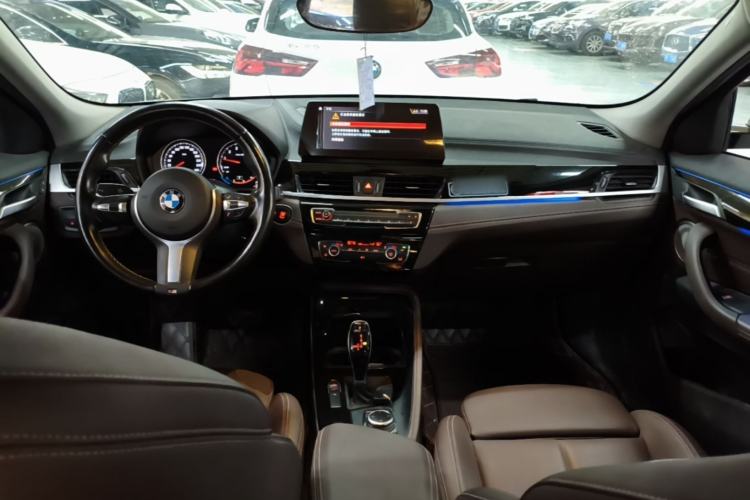 Used BMW X2 2023 sDrive25i M Sport Night Edition Center Console