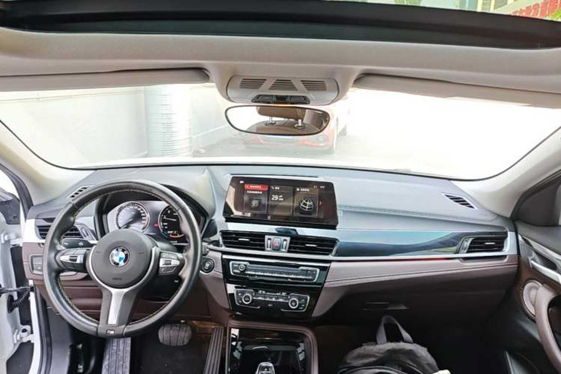 Used BMW X2 2023 sDrive25i M Sport Package Center Console